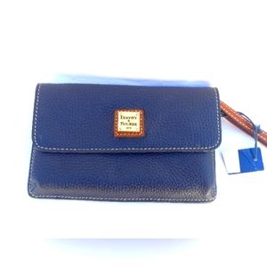 NEW Dooney and Bourke Wristlet